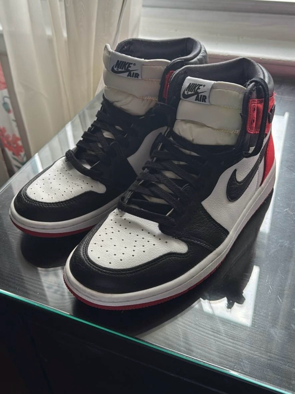 Air Jordan Women’s 1 Retro High OG